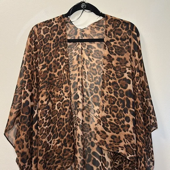 Women’s Oversized Animal Cheetah Leopard Print Duster Kimono - Picture 5 of 6